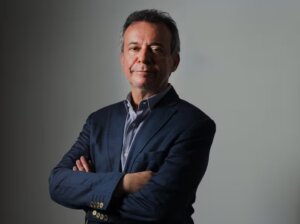 Lee más sobre el artículo Daniel Artana analizará los desafíos económicos en la 117° ExpoRural