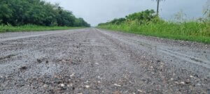 Lee más sobre el artículo La lluvia revela la importancia de tener buenos caminos rurales