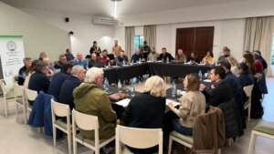 Lee más sobre el artículo La problemática de caminos se debatió en una mesa regional convocada por la SRR