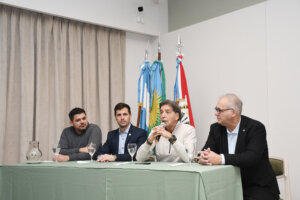 Lee más sobre el artículo La Muestra Industrial “En el Centro de Todo” avanza hacia octubre con una agenda centrada en los desafíos de la producción y la competitividad